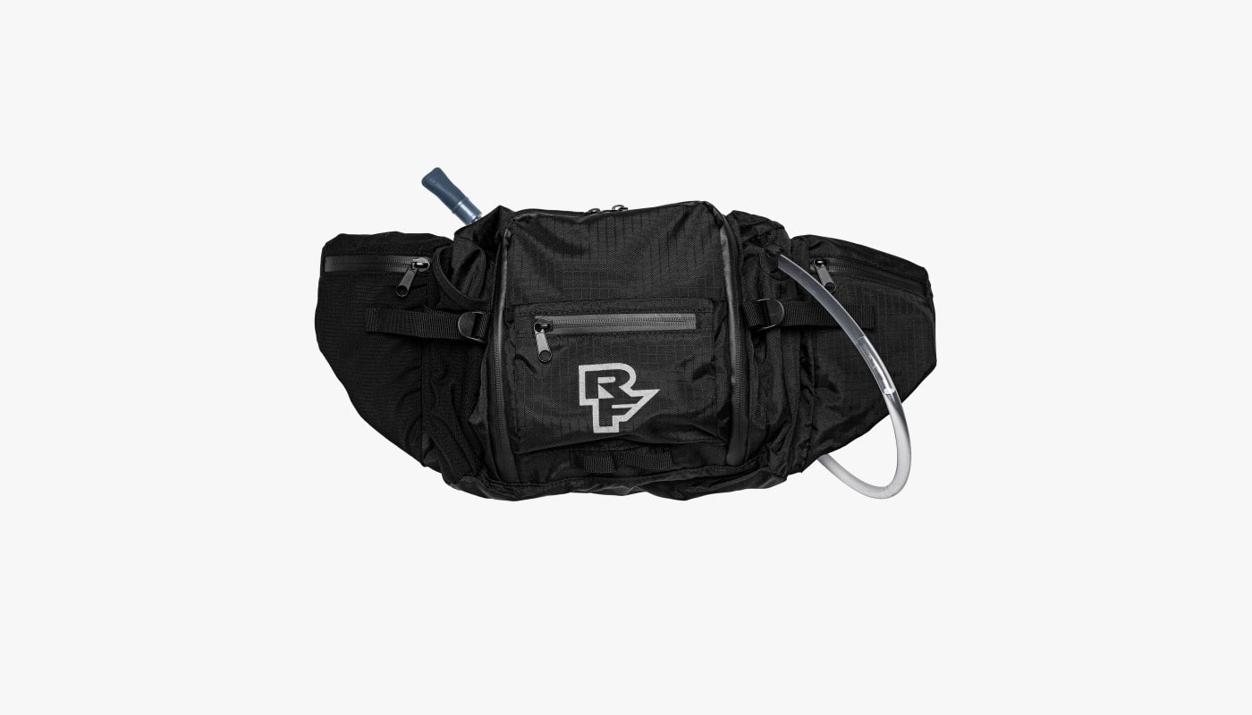 Raceface Fanny Hip Pack/Bag Stash Stealth 3L OS